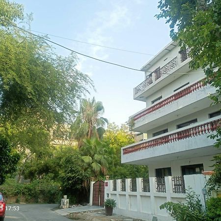 Oyo Metro View Residency Near Snow World Otel Noida Dış mekan fotoğraf